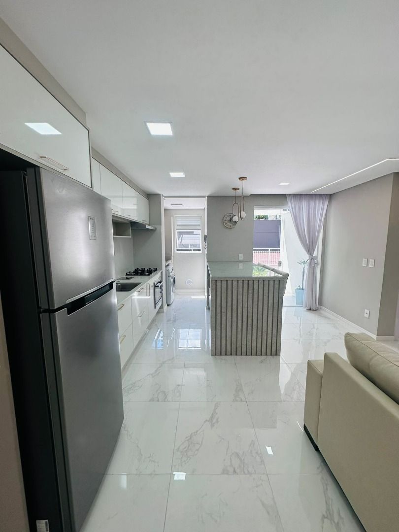 Apartamento à venda com 2 quartos, 73.00m² - Vila Lalau,Jaraguá do Sul