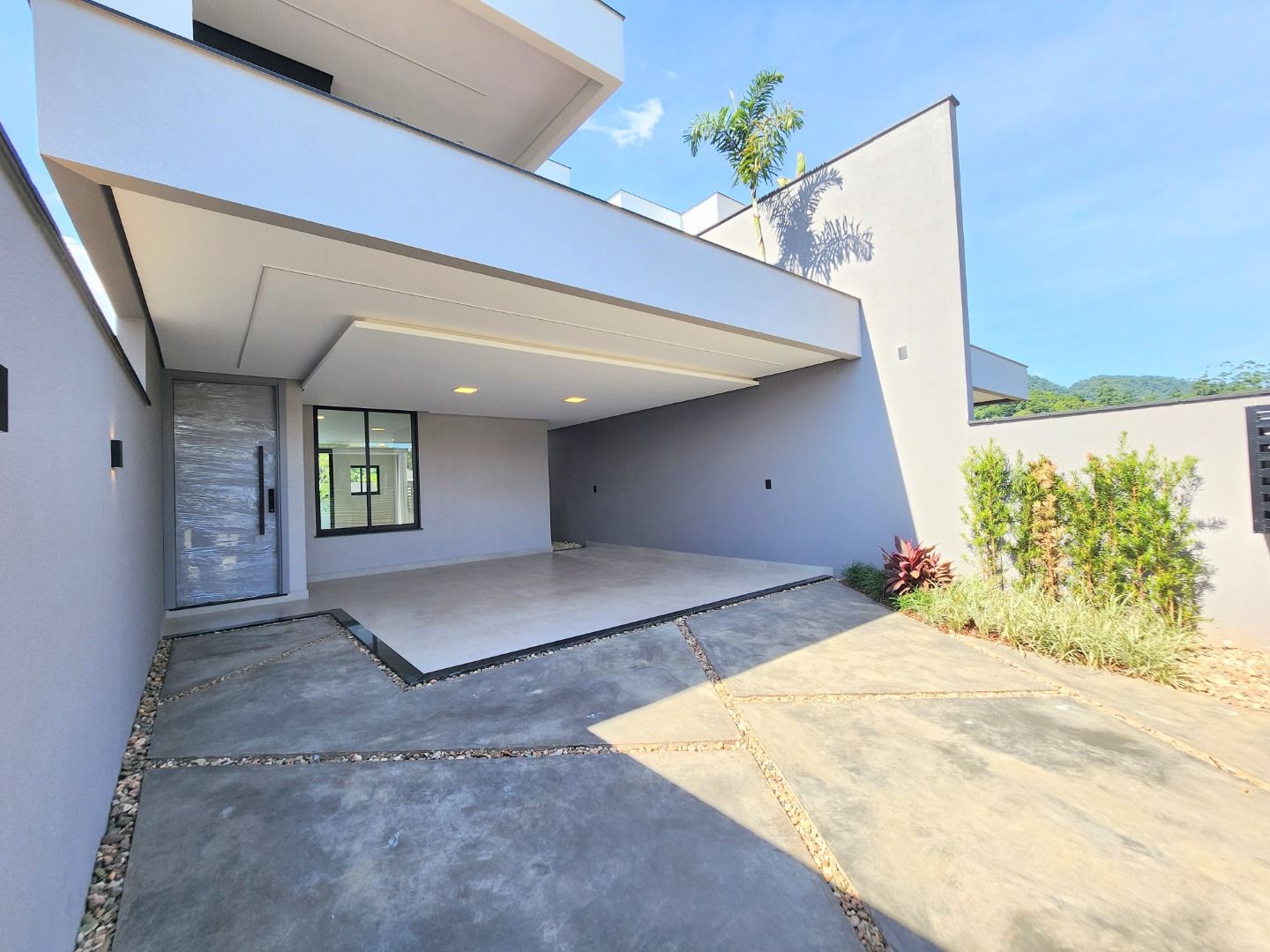 Sobrado à venda com 3 quartos, 185.00m² - Três Rios do Norte,Jaraguá do Sul