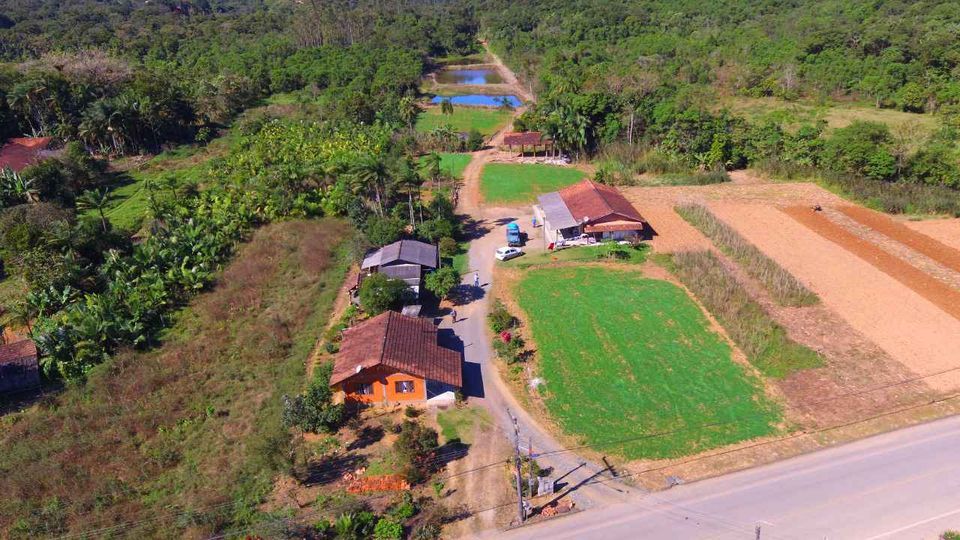 Chácara à venda com 1 quarto, 100.00m² - Tomaselli,Schroeder