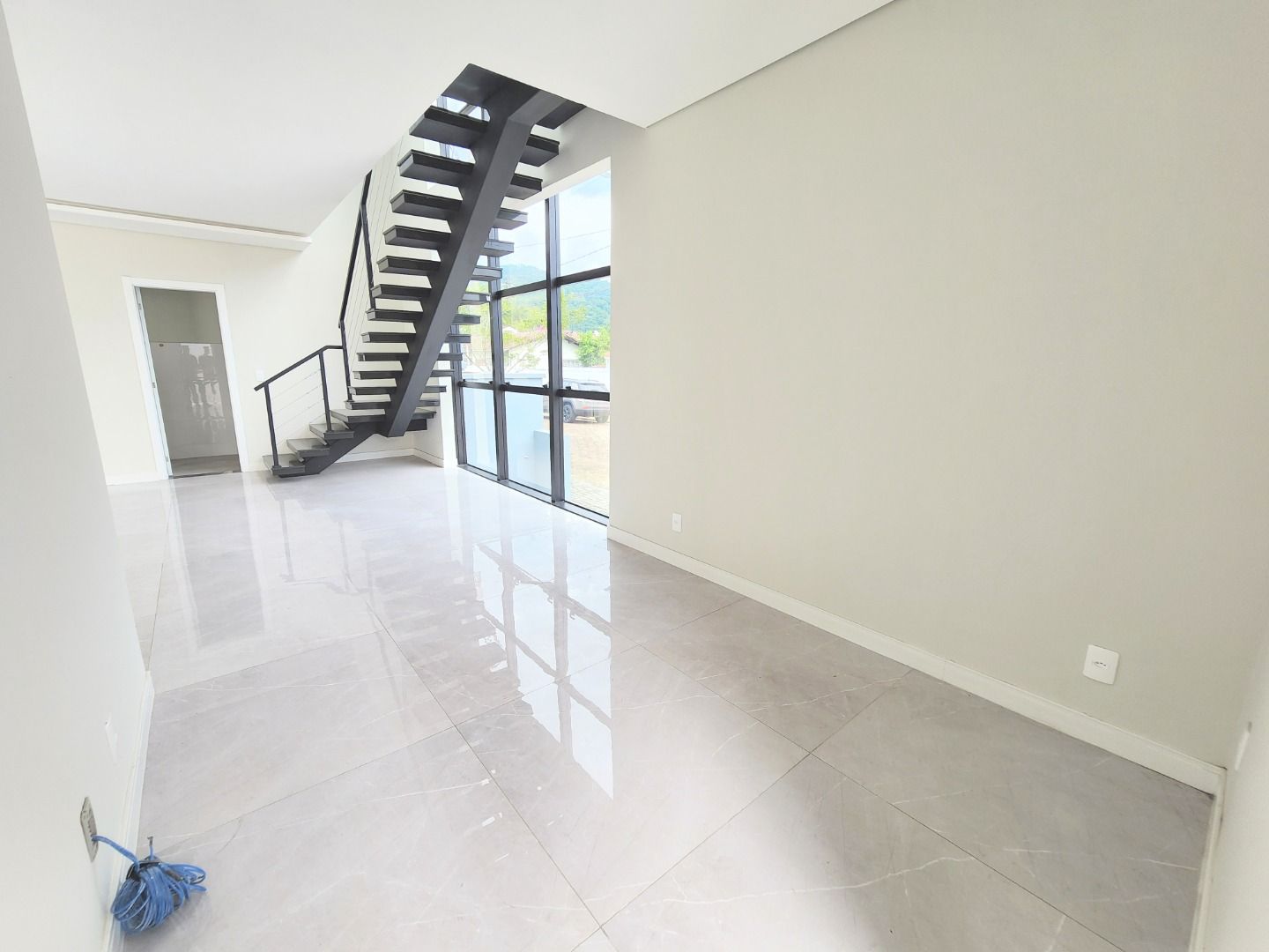  - Sobrado com 3 suítes à venda, 173 m² por R$ 990.000 - Ilha da Figueira - Jaraguá do Sul/SC