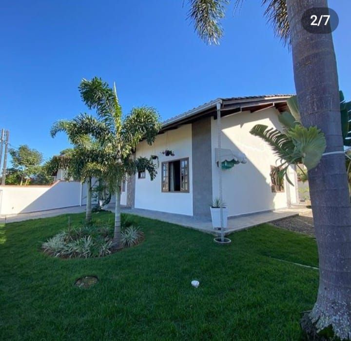 Casa à venda com 3 quartos, 135.00m² - São Luís,Jaraguá do Sul