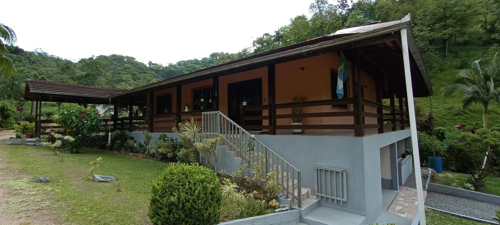 Chácara à venda com 2 quartos, 430.00m² - Jaraguá 99,Jaraguá do Sul