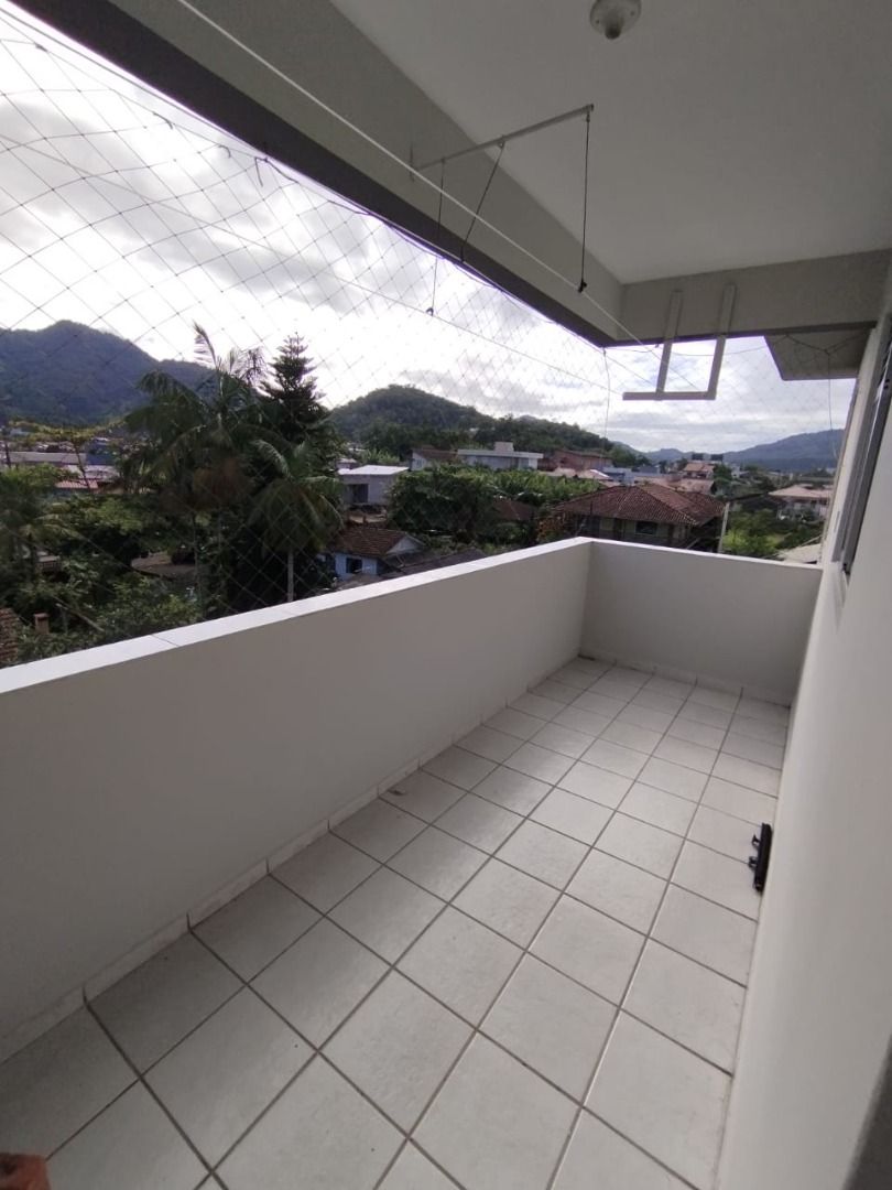  - Apartamento com 2 dormitórios para alugar, 70 m² por R$ 1.750,00/mês - Barra do Rio Cerro - Jaraguá do Sul/SC