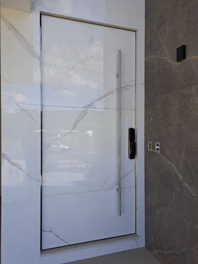 Casa à venda com 3 quartos, 330.00m² - Vila Chartres,Jaraguá do Sul