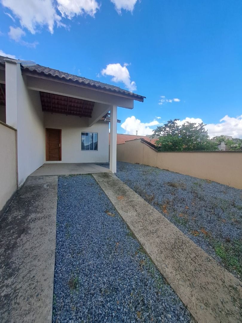 Casa à venda com 2 quartos, 70.00m² - Rio da Luz,Jaraguá do Sul