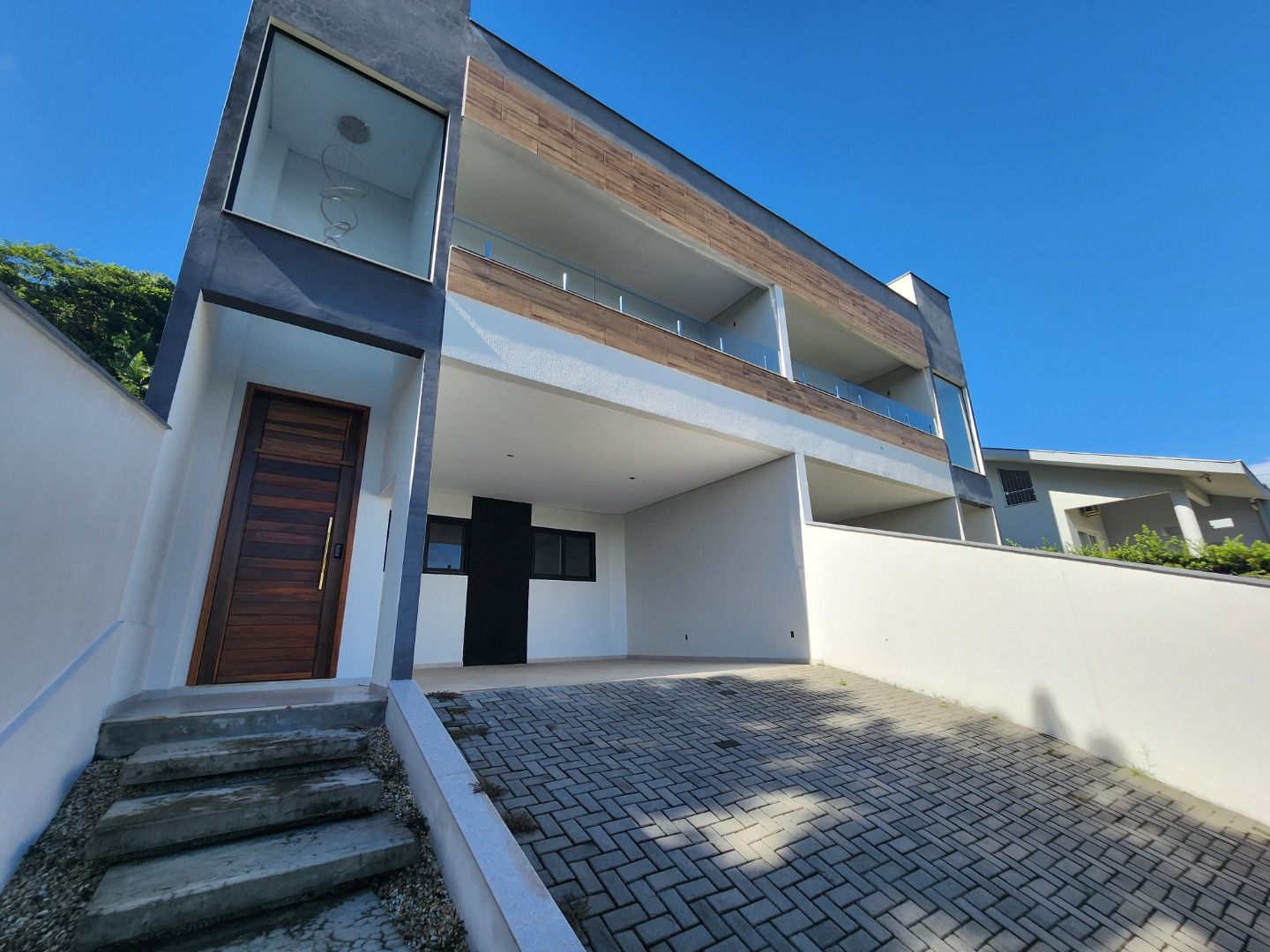 Sobrado à venda com 4 quartos, 287.91m² - Barra do Rio Cerro,Jaraguá do Sul