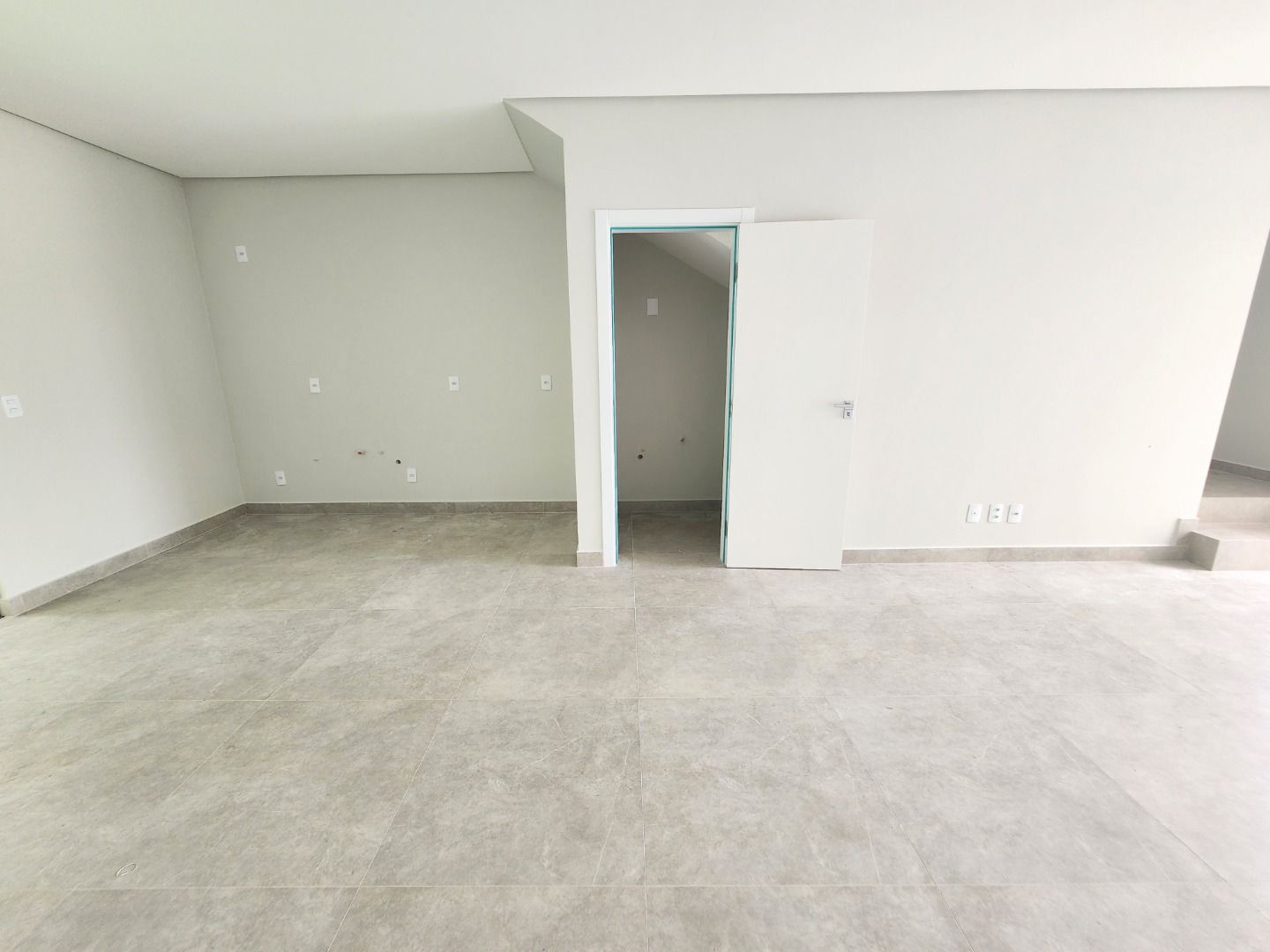  - Sobrado com 3 dormitórios sendo 1 suíte à venda, 115 m² por R$ 700.000 - Amizade - Jaraguá do Sul/SC