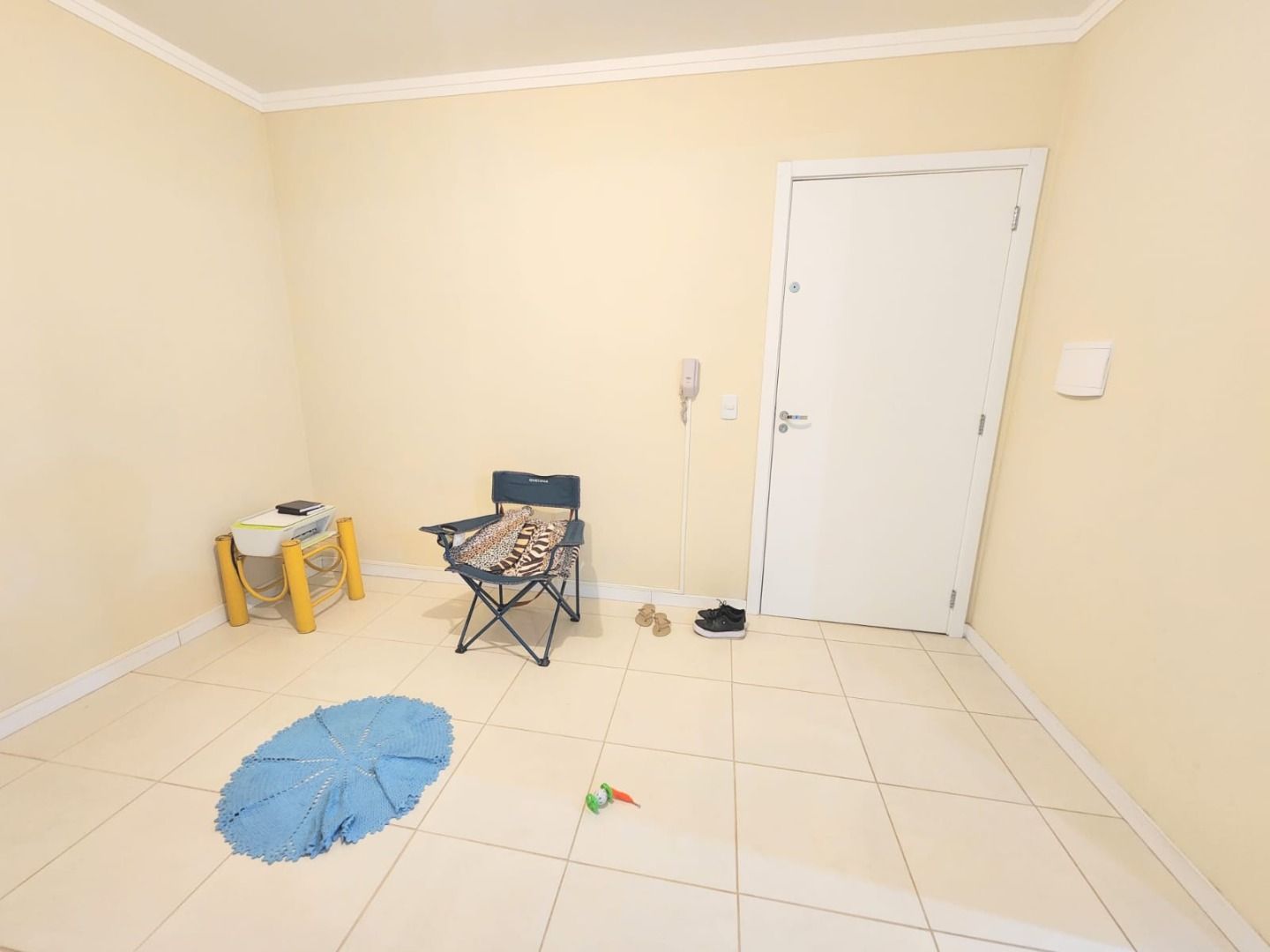  - Apartamento com dois dormitórios a venda ao lado do centro