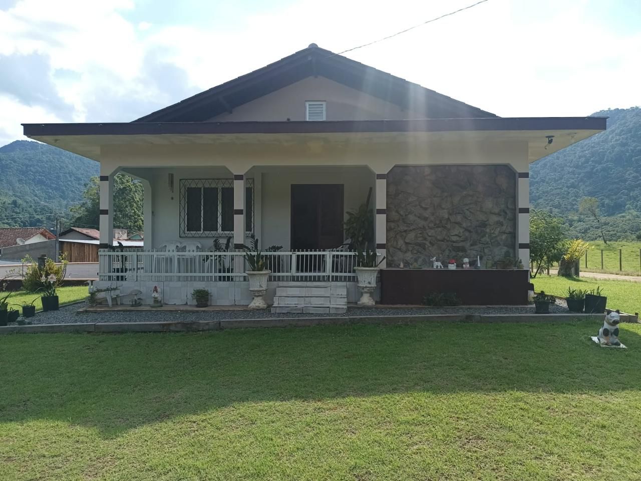 Casa à venda com 5 quartos, 242.00m² - Rio Cerro II,Jaraguá do Sul