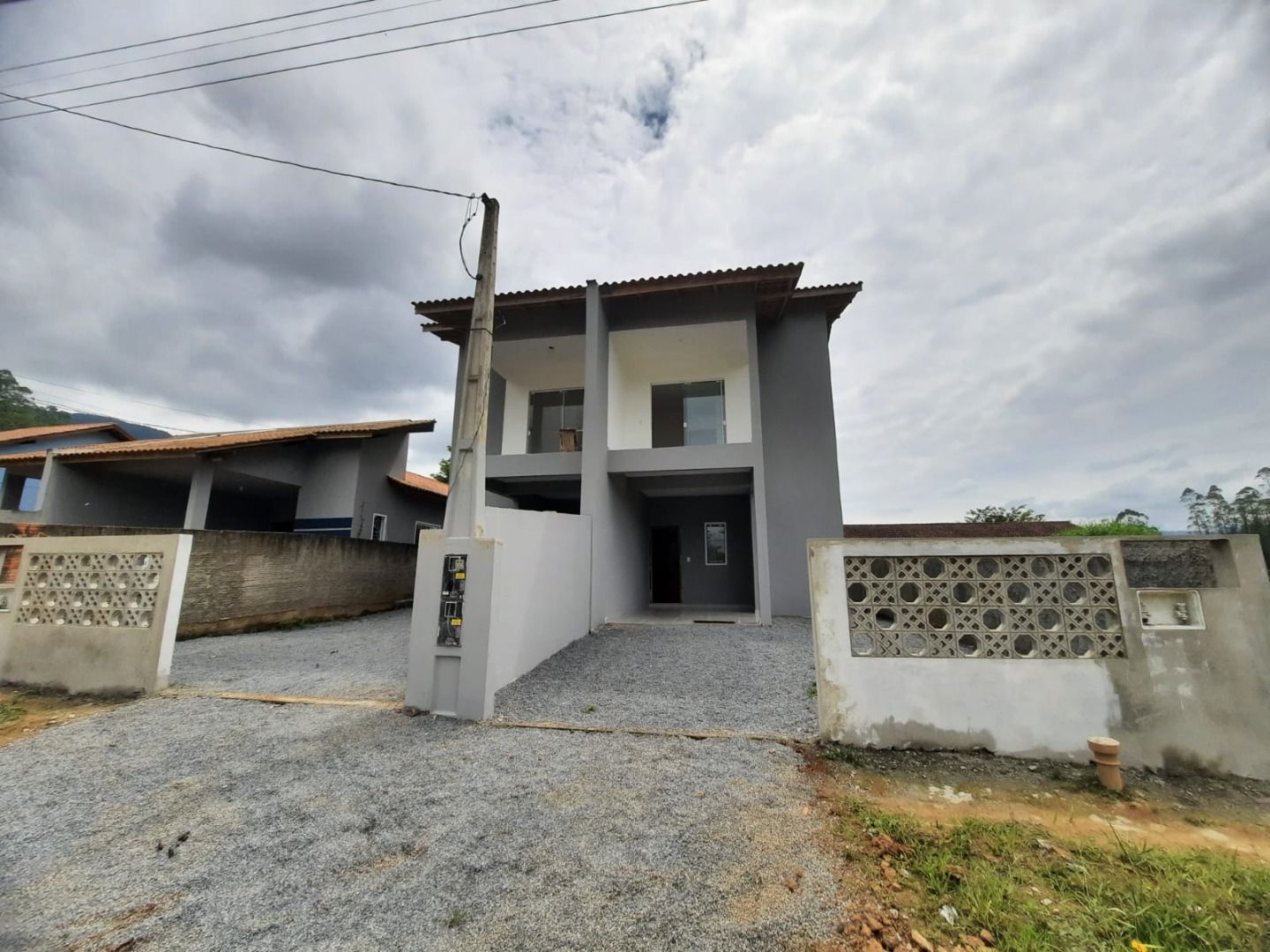Sobrado à venda com 2 quartos, 90.00m² - Rio da Luz,Jaraguá do Sul