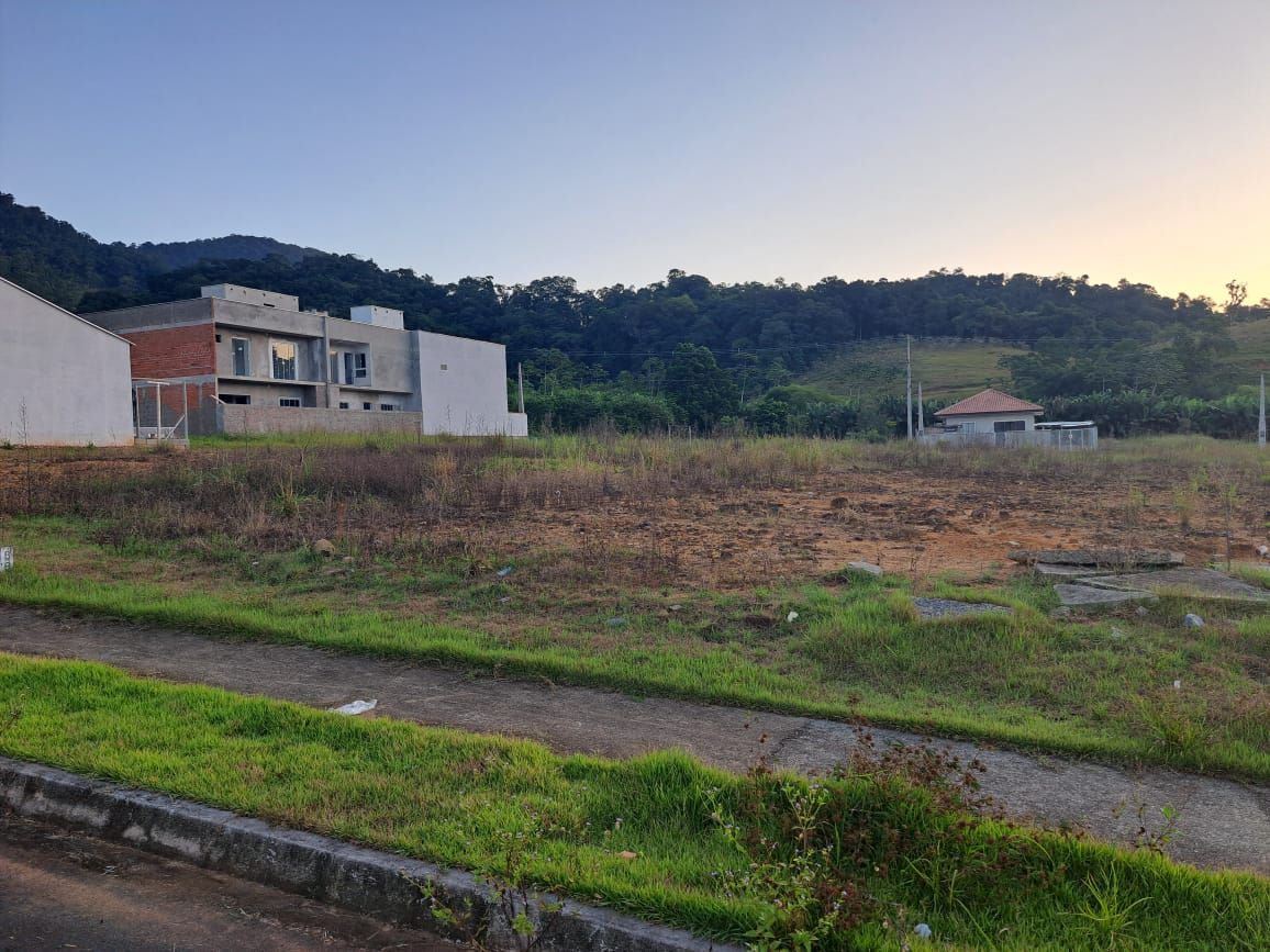 Terreno à venda - Jaraguá 84,Jaraguá do Sul