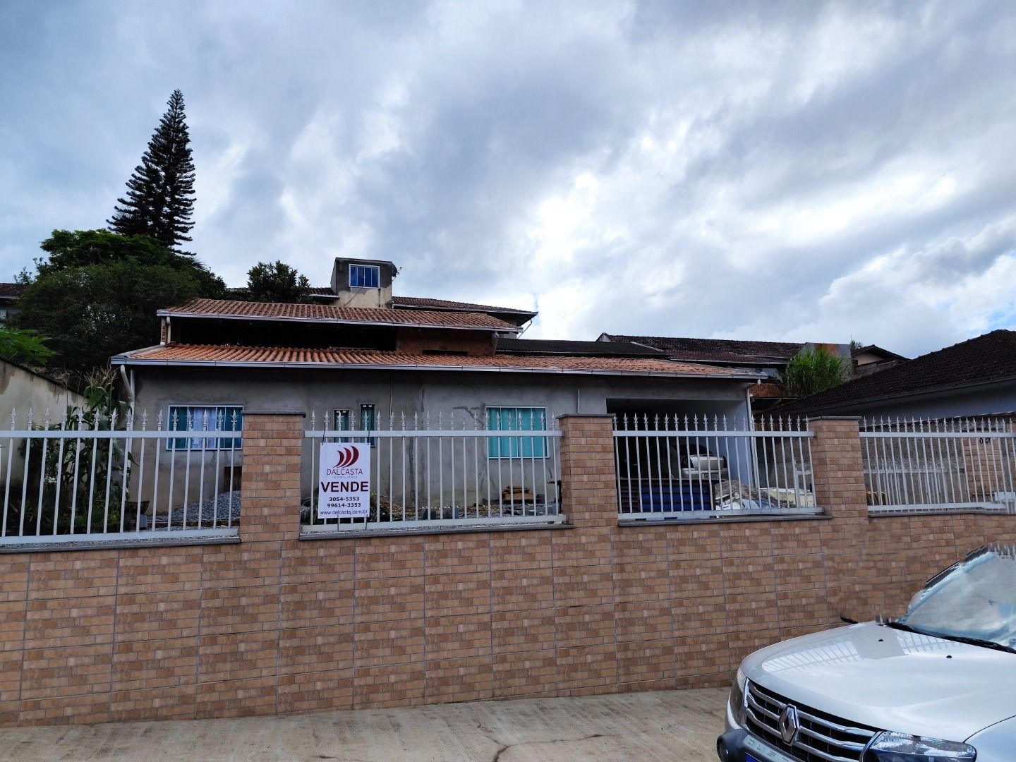 Casa à venda com 3 quartos, 205.00m² - Jaraguá 99,Jaraguá do Sul