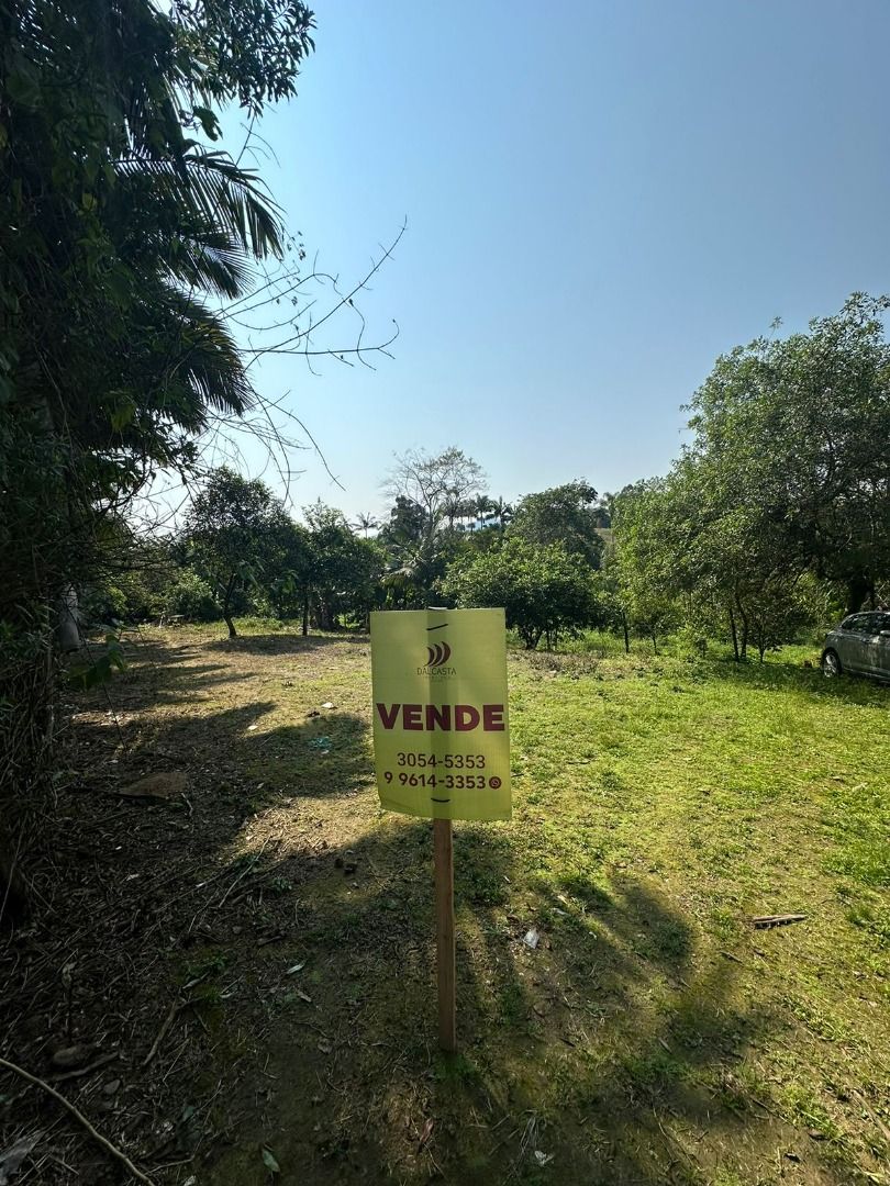  - Terreno com 362m², Rio da Luz