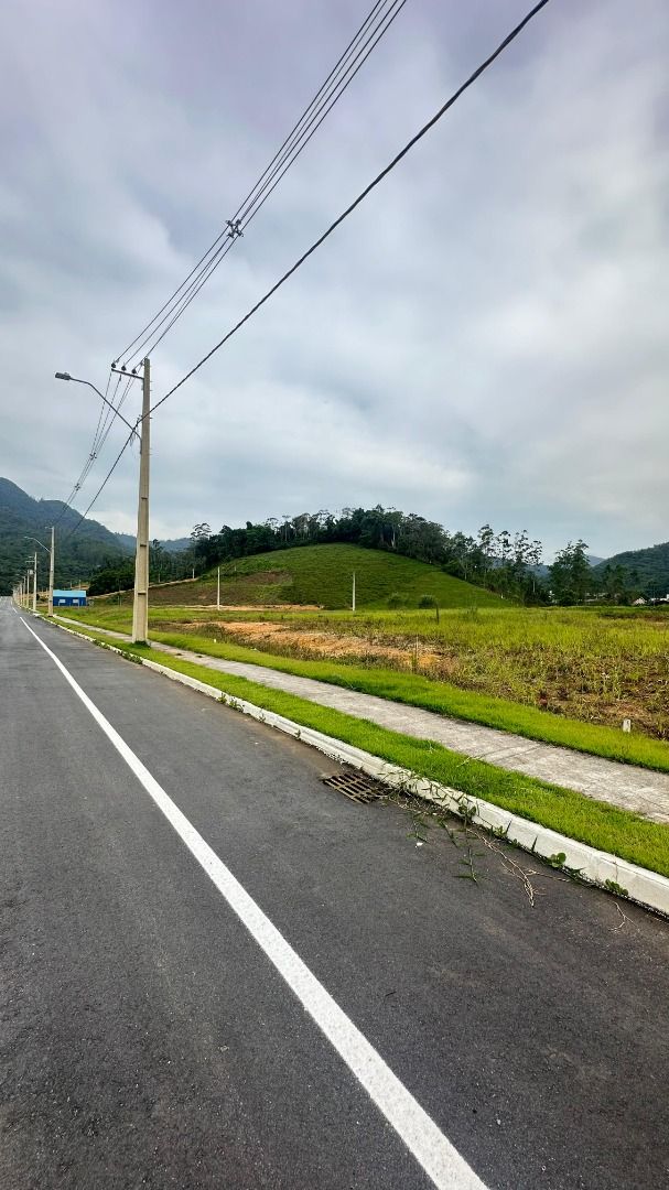  - Terreno com 312m², Rio Cerro I