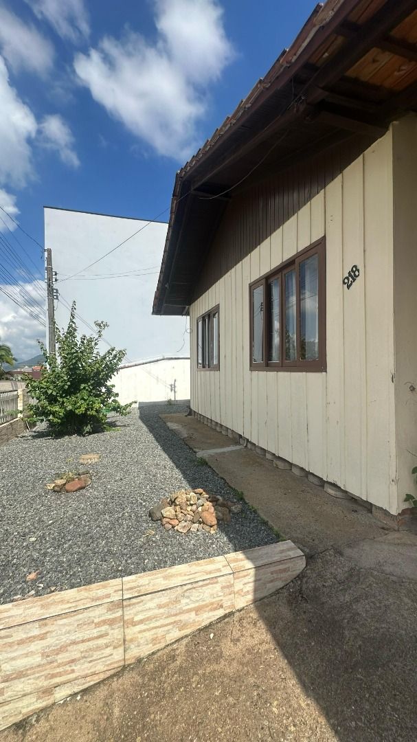 Casa à venda com 2 quartos, 54.00m² - Jaraguá Esquerdo,Jaraguá do Sul