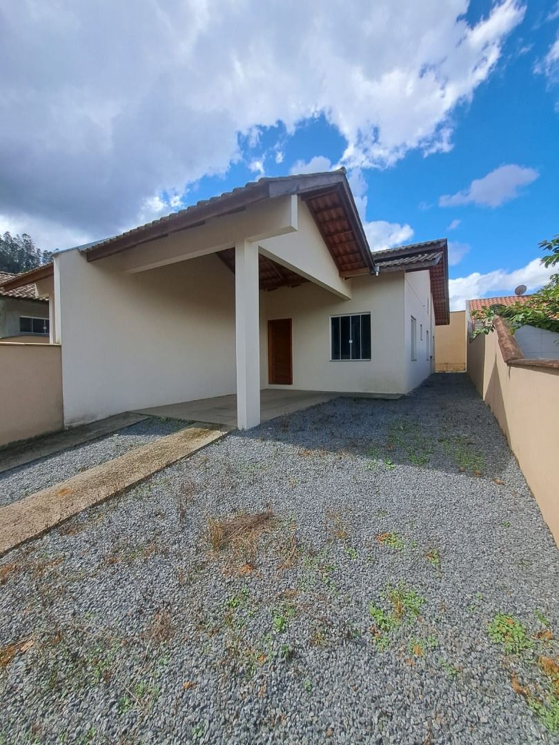 Casa à venda com 2 quartos, 70.00m² - Rio da Luz,Jaraguá do Sul