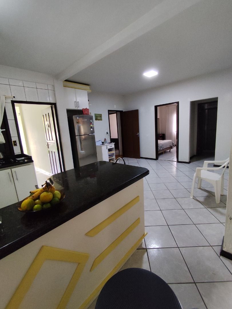 Casa à venda com 3 quartos, 120.00m² - São Luís,Jaraguá do Sul