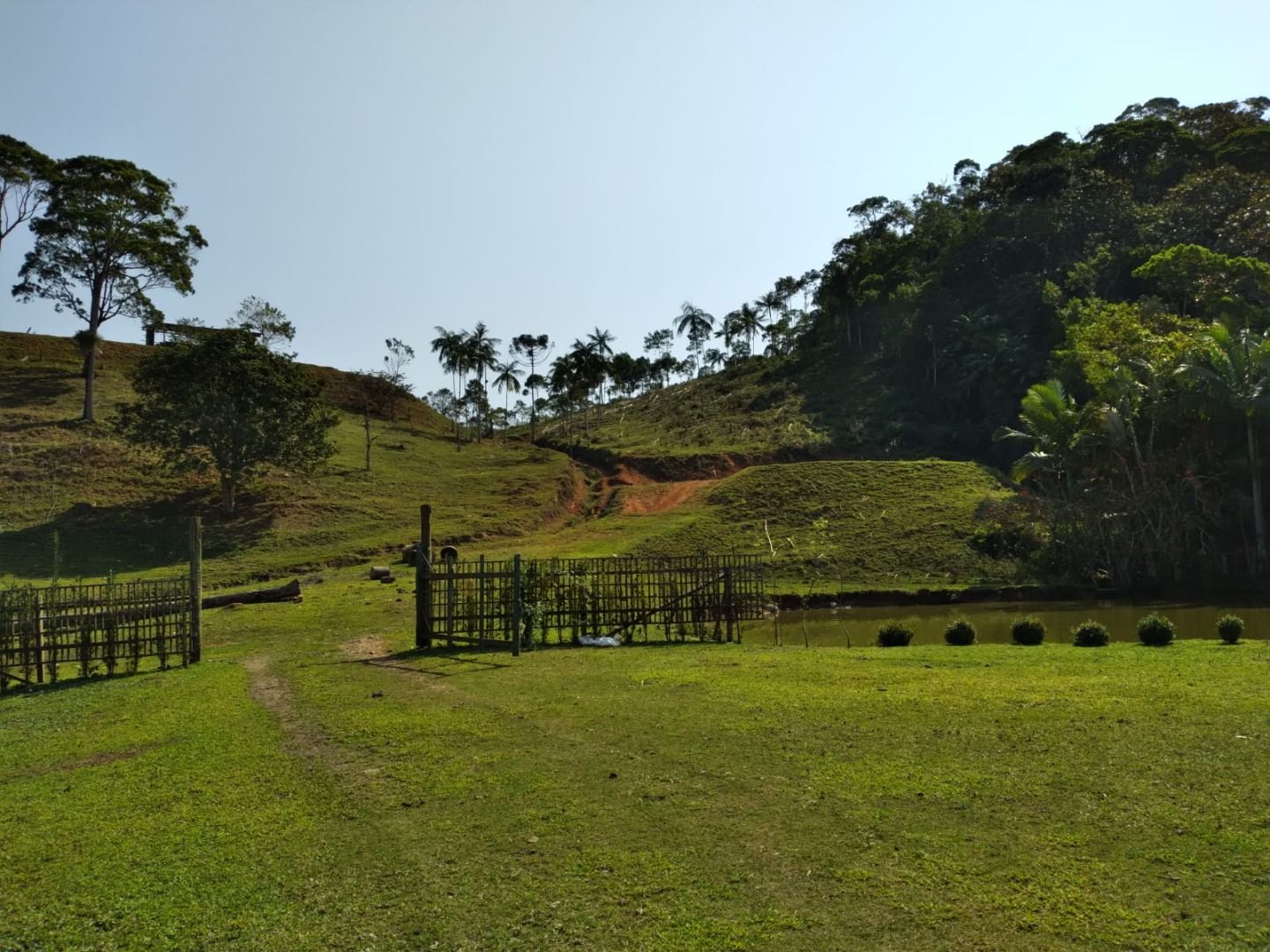 Chácara à venda com 2 quartos, 100.00m² - Rio Branco,