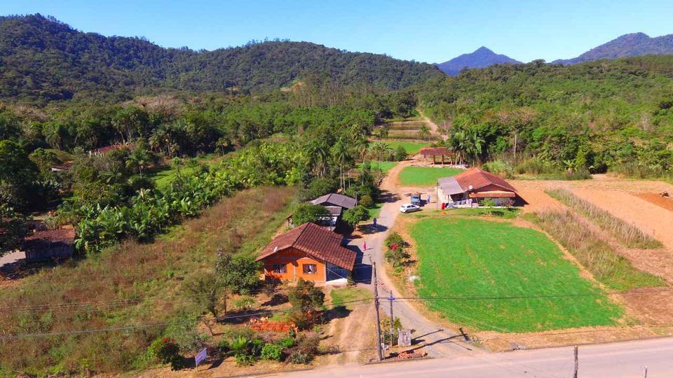 Chácara à venda com 1 quarto, 100.00m² - Tomaselli,Schroeder