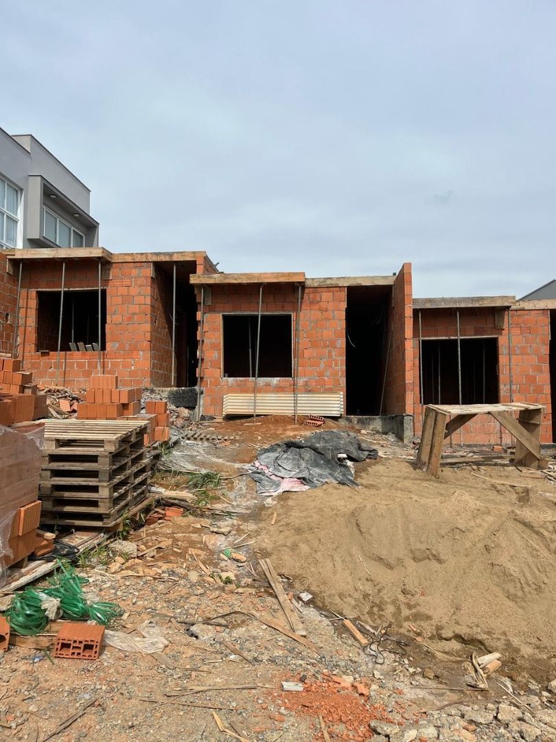 Casa à venda com 2 quartos, 60.35m² - Jaraguá 99,Jaraguá do Sul