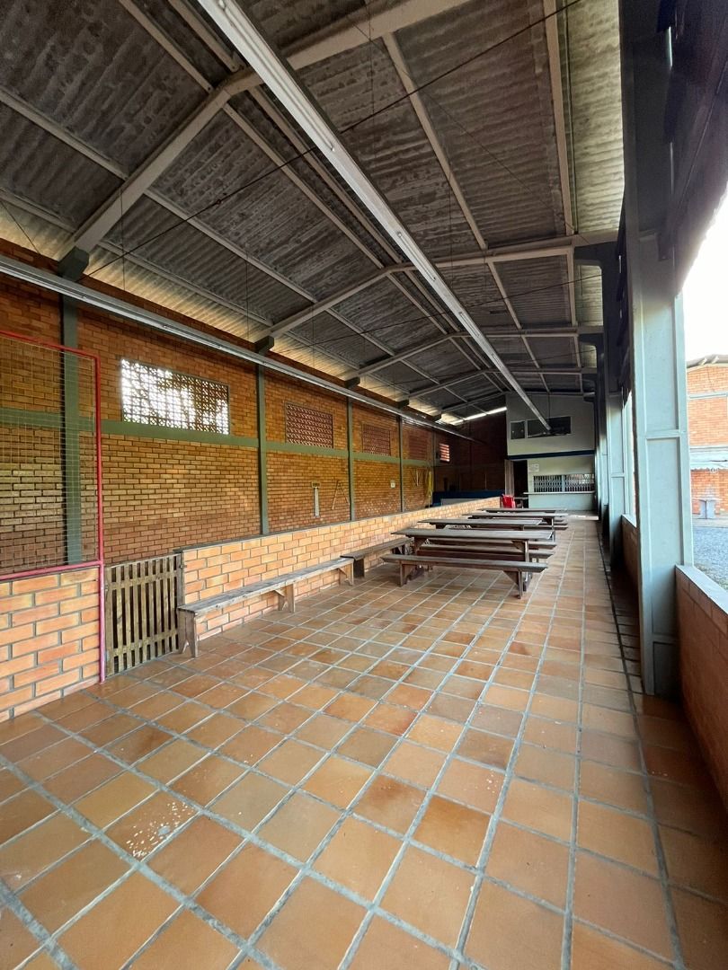 Galpão para alugar, 300.00m² - Rio Cerro II,Jaraguá do Sul