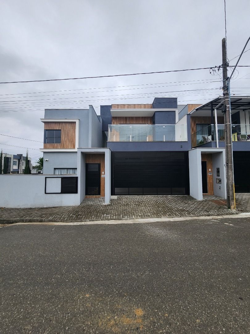  - Sobrado com 3 dormitórios à venda, 134 m² por R$ 789.000 - Barra do Rio Cerro - Jaraguá do Sul/SC