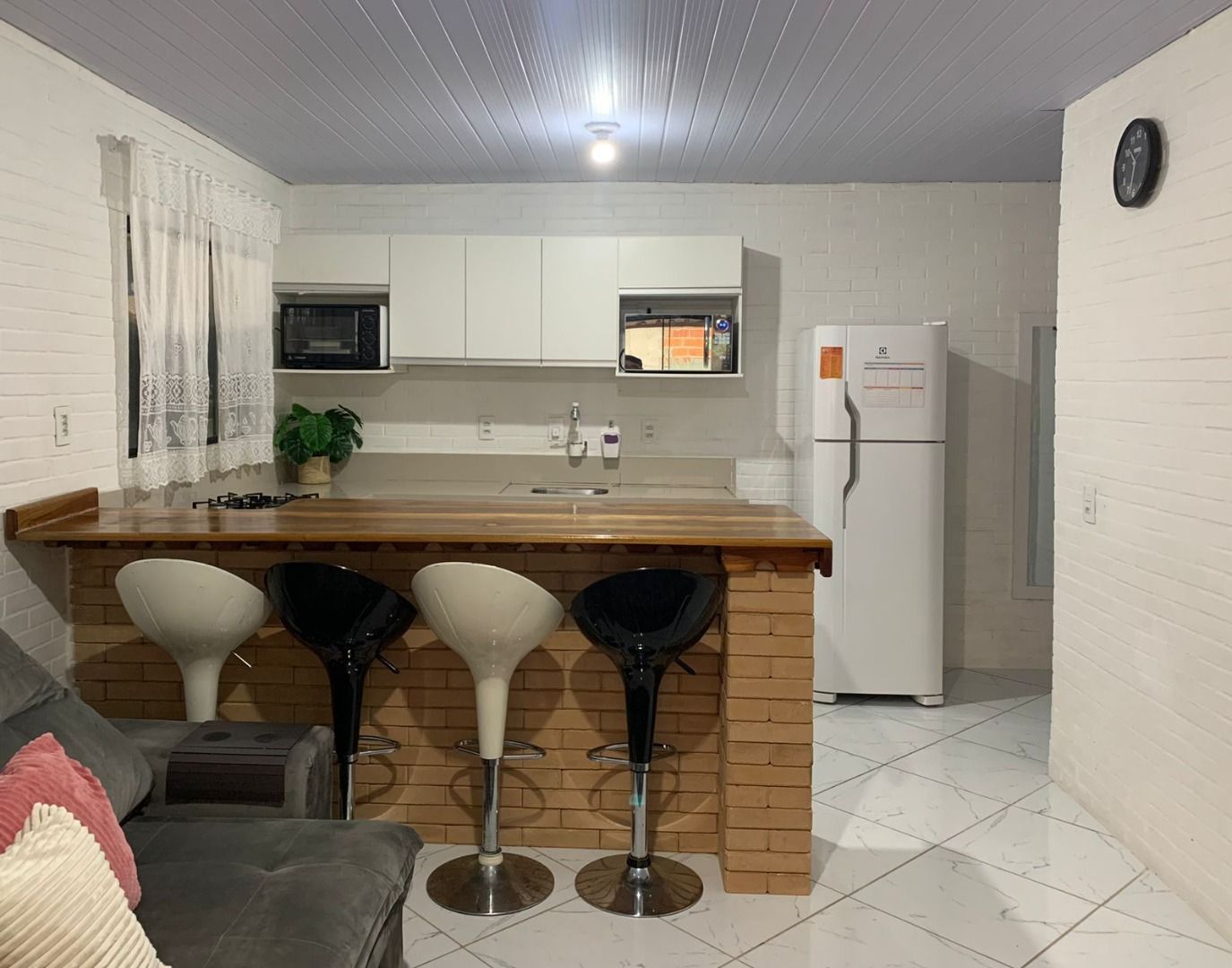 Casa à venda com 3 quartos, 168.00m² - Barra do Rio Cerro,Jaraguá do Sul