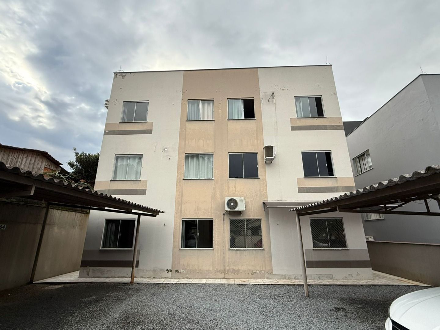 Apartamento à venda com 2 quartos, 47.98m² - Vila Lenzi,Jaraguá do Sul