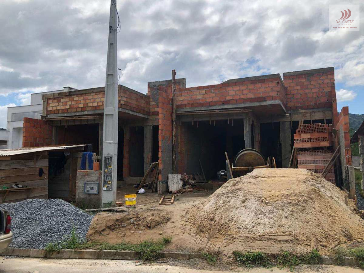 Casa à venda com 3 quartos, 96m² - Jaraguá 99,Jaraguá do Sul