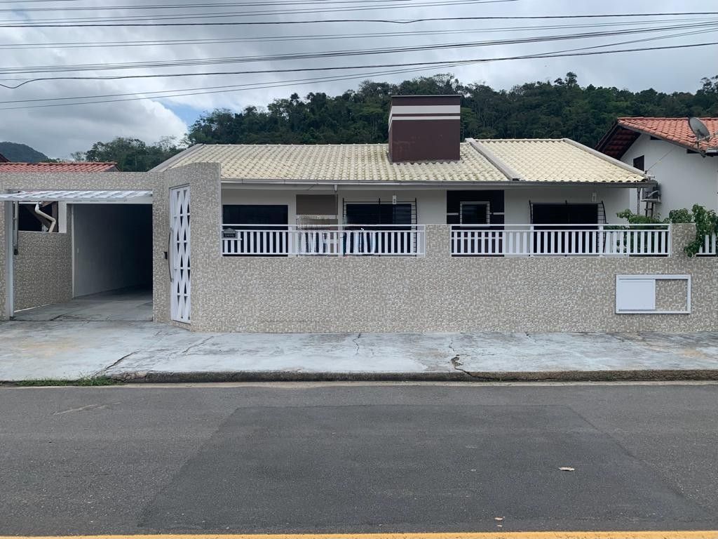 Casa à venda com 3 quartos, 162.22m² - Jaraguá 99,Jaraguá do Sul