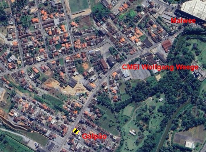 Galpão à venda, 240.50m² - Barra do Rio Cerro,Jaraguá do Sul