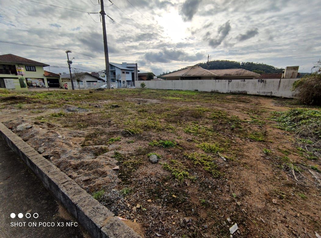 Terreno à venda - Barra do Rio Cerro,Jaraguá do Sul
