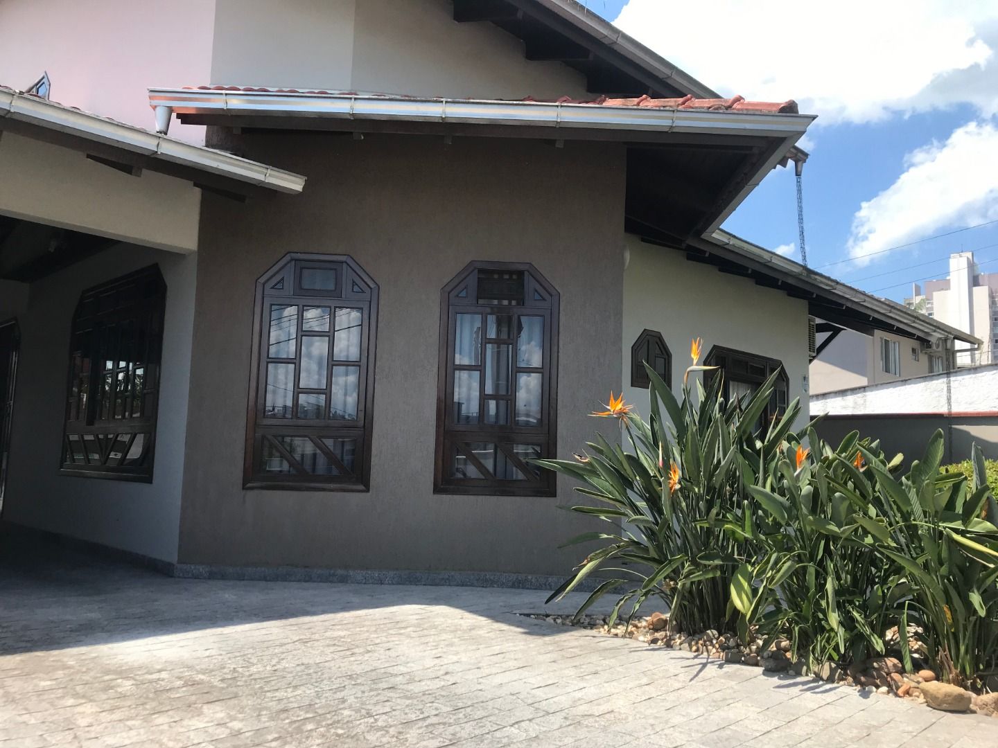 Sobrado à venda com 3 quartos, 176.99m² - Nova Brasília,Jaraguá do Sul