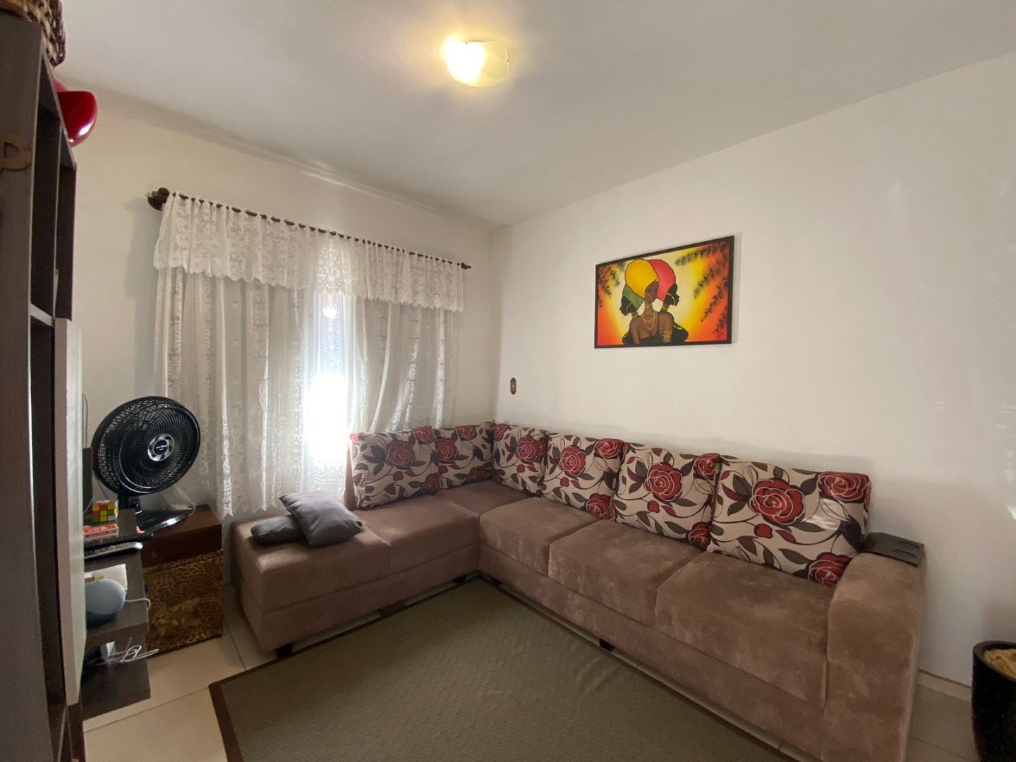 Casa à venda com 3 quartos, 220.00m² - Tifa Martins,Jaraguá do Sul