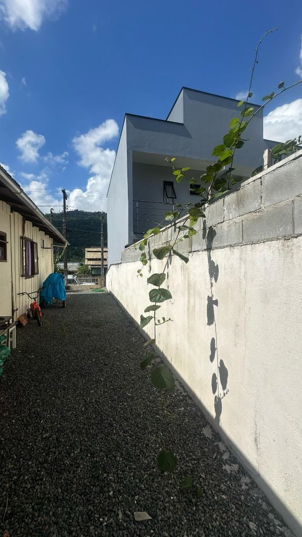 Casa à venda com 2 quartos, 54.00m² - Jaraguá Esquerdo,Jaraguá do Sul