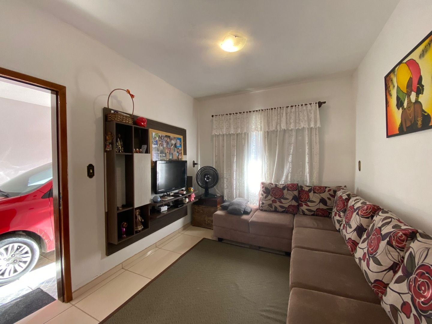 Casa à venda com 3 quartos, 220.00m² - Tifa Martins,Jaraguá do Sul