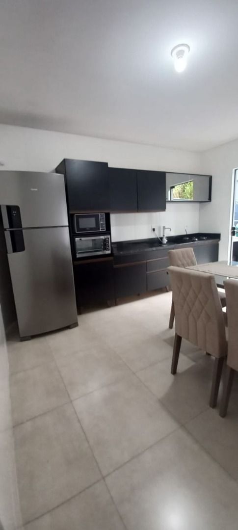 Sobrado à venda com 2 quartos, 82.00m² - Chico de Paulo,Jaraguá do Sul
