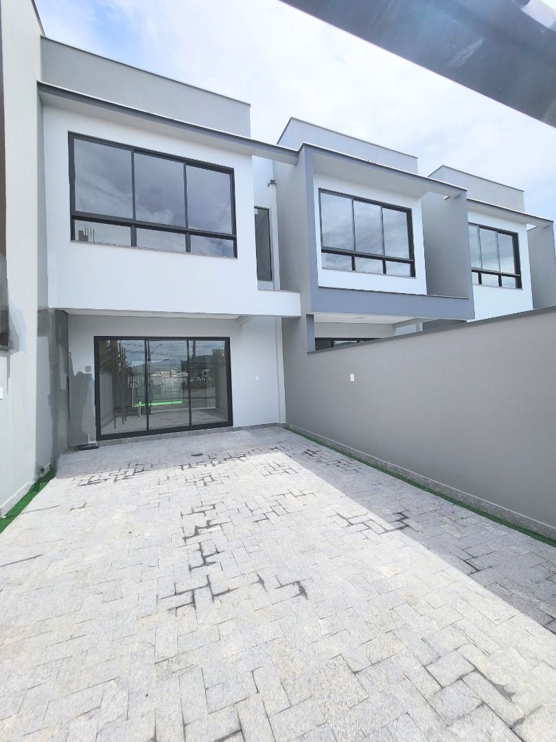 Sobrado à venda com 3 quartos, 115.00m² - Amizade,Jaraguá do Sul