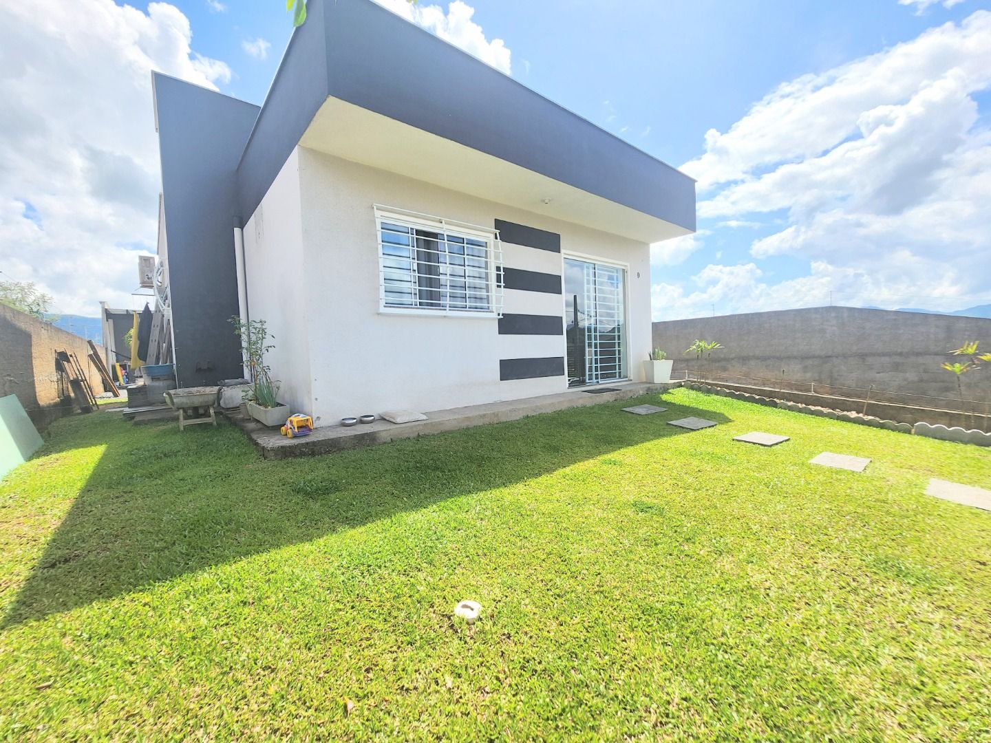 Casa à venda com 2 quartos, 53.00m² - Três Rios do Norte,Jaraguá do Sul