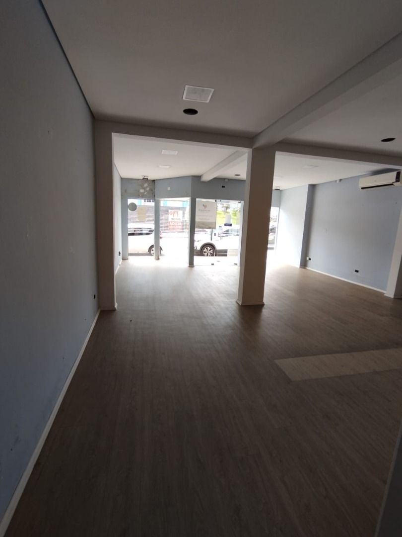 Sala comercial para alugar, 230.00m² - Barra do Rio Cerro,Jaraguá do Sul