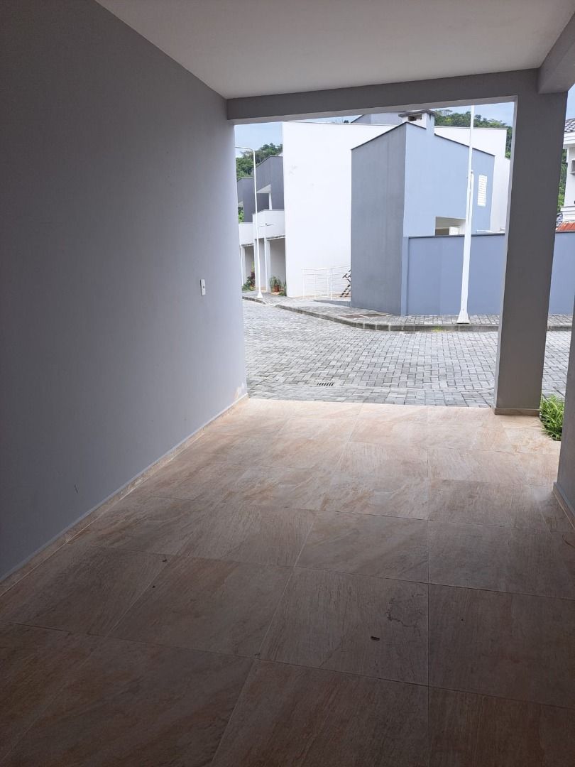  - Sobrado com 3 dormitórios à venda, 120 m² por R$ 800.000,00 - Jaraguá Esquerdo - Jaraguá do Sul/SC