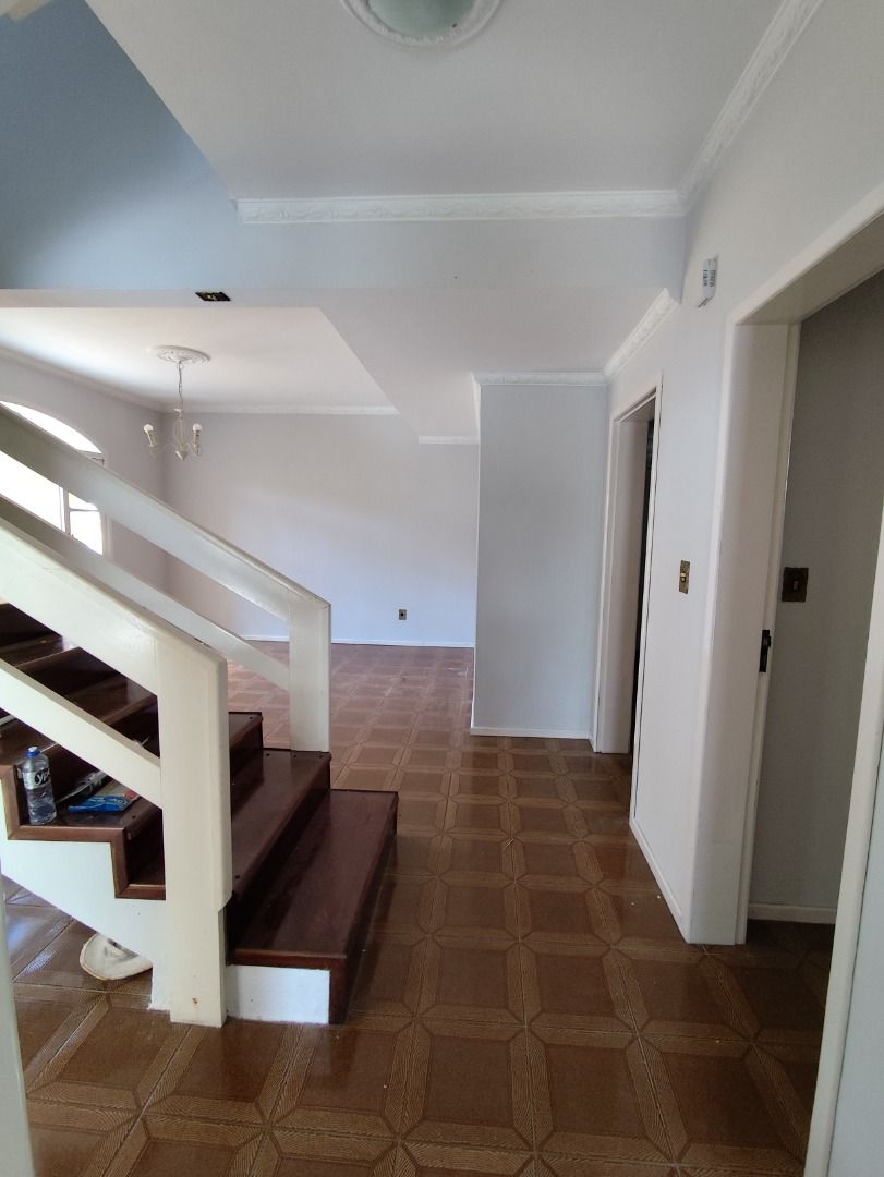 Casa à venda com 5 quartos, 265.75m² - Centro,Jaraguá do Sul