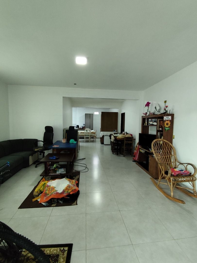 Casa à venda com 3 quartos, 205.00m² - Jaraguá 99,Jaraguá do Sul
