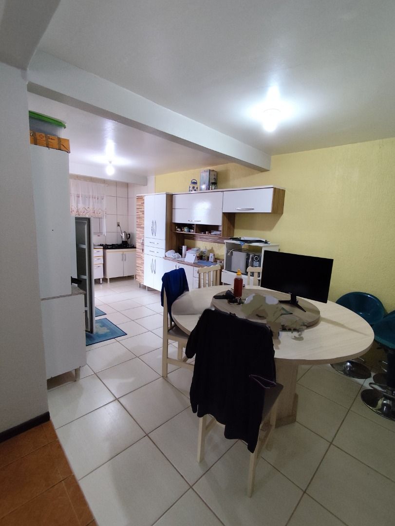 Casa à venda com 2 quartos, 140.00m² - Barra do Rio Molha,Jaraguá do Sul